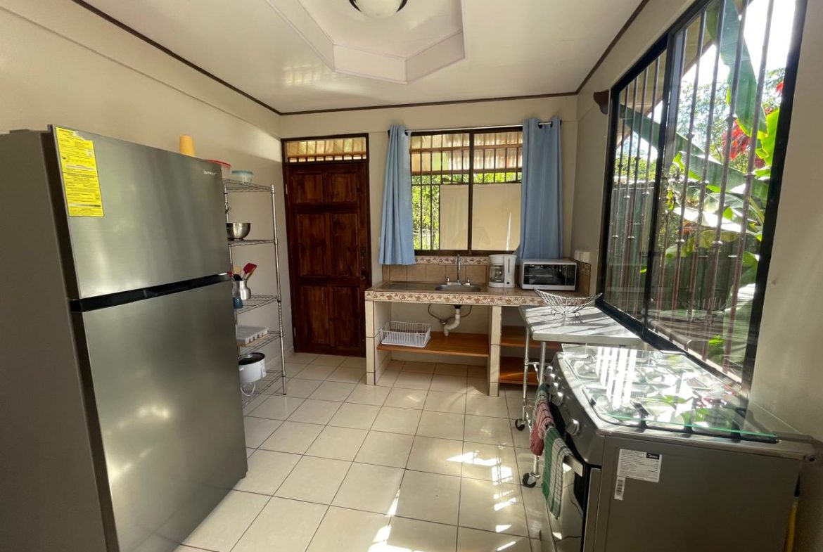 TURNKEY INCOME PROPERTY WITH MULTIPLE RENTAL UNITS IN MORAZÁN