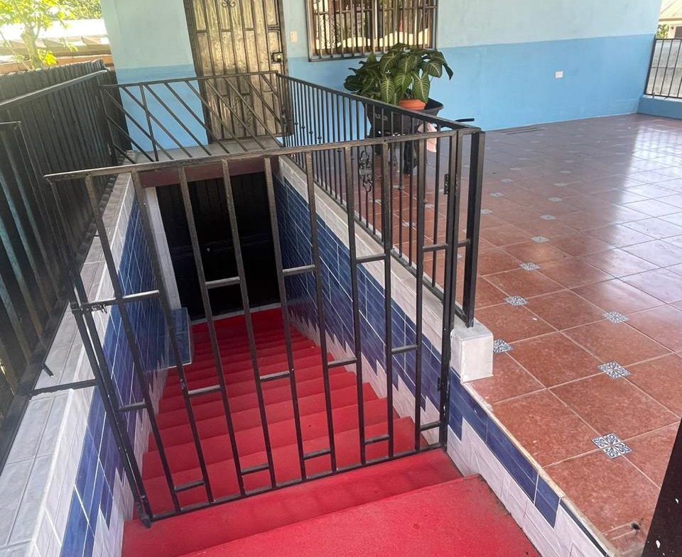 TURNKEY INCOME PROPERTY WITH MULTIPLE RENTAL UNITS IN MORAZÁN