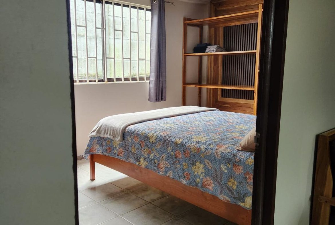 TURNKEY INCOME PROPERTY WITH MULTIPLE RENTAL UNITS IN MORAZÁN