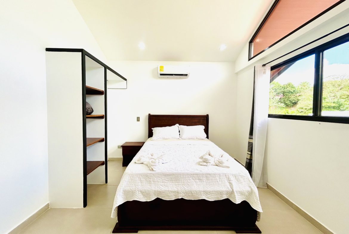 BEAUTIFUL PROPERTY WITH THREE BEDROOM AND POOL, IN BAHIA BALLENA – 0.11 ACRES