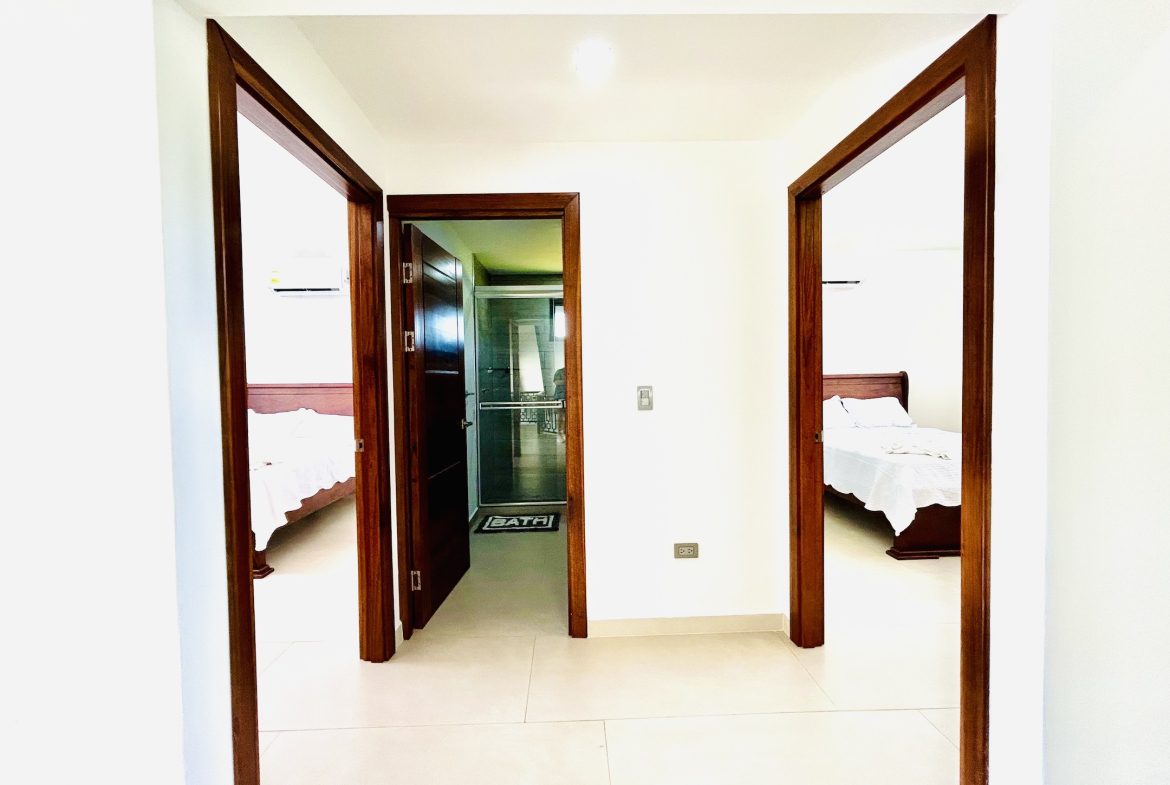 BEAUTIFUL PROPERTY WITH THREE BEDROOM AND POOL, IN BAHIA BALLENA – 0.11 ACRES