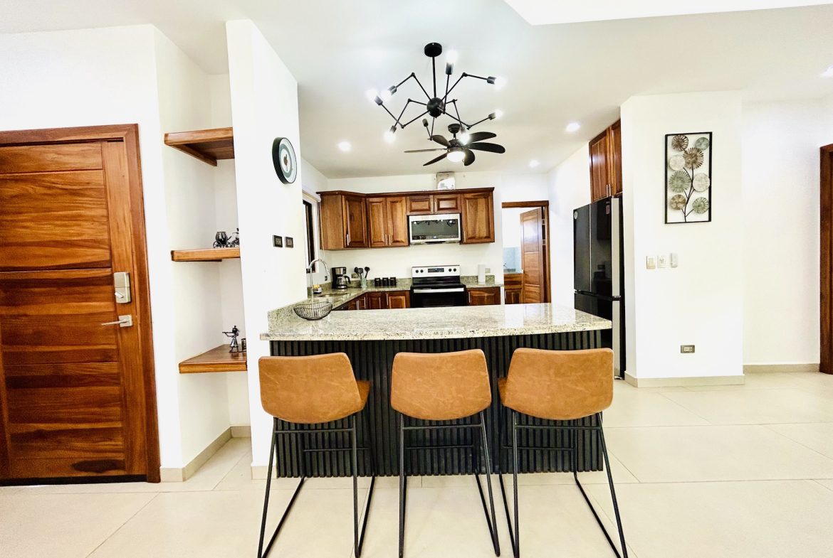 BEAUTIFUL PROPERTY WITH THREE BEDROOM AND POOL, IN BAHIA BALLENA – 0.11 ACRES