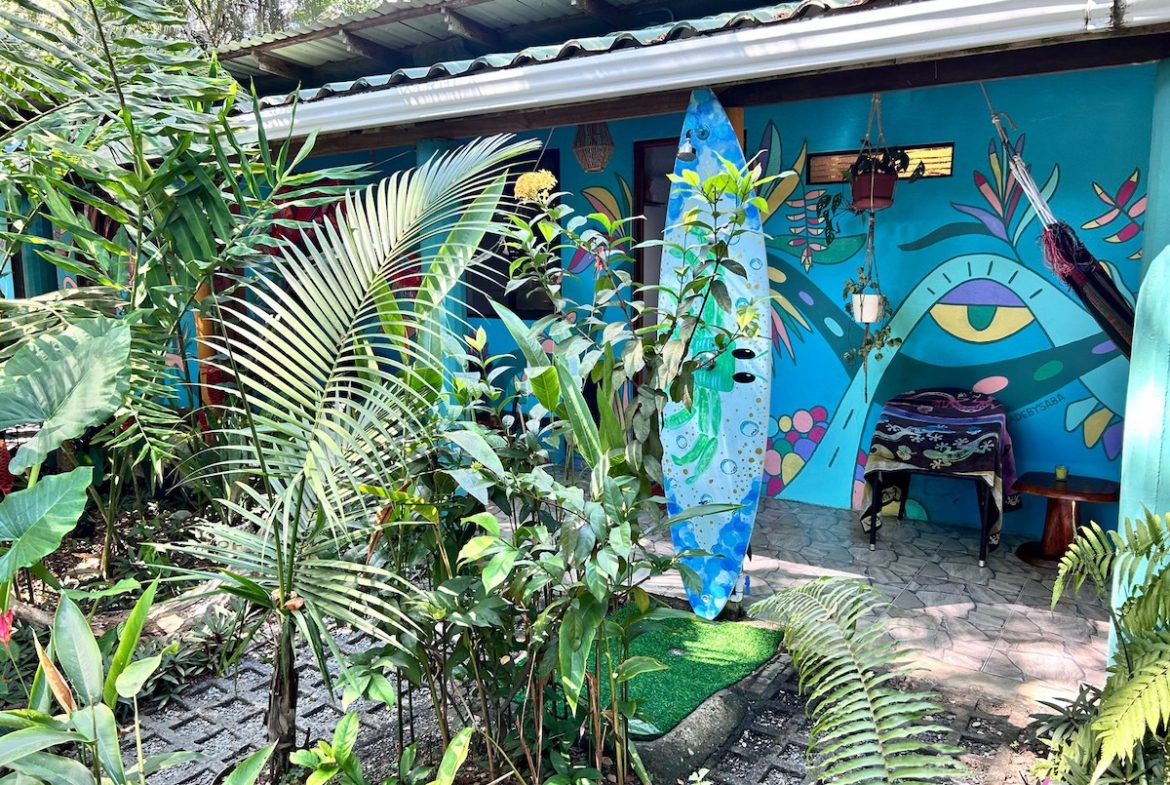 COMMERCIAL PROPERTY WITH SIX BEDROOMS NEAR EVERYTHING, IN DOMINICAL – 0.23 ACRES