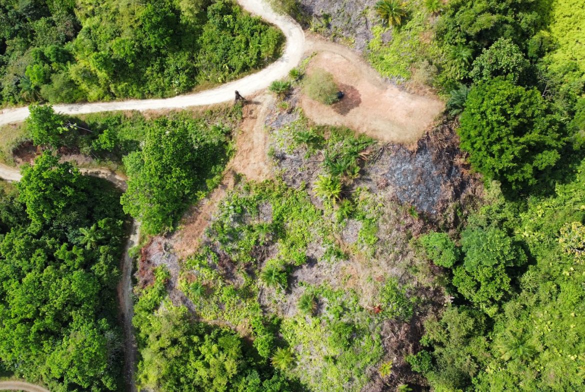BUILDING PROPERTY WITH SUNSET VIEWS IN SAN ANTONIO QUEPOS – 0.039 ACRES