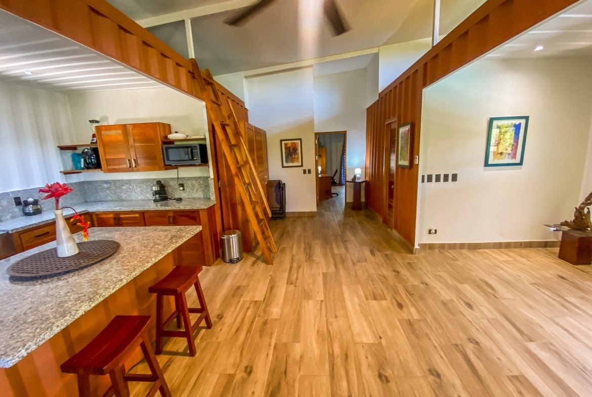 PROPERTY WITH TWO BEDROOMS AND JUNGLE VIEWS, IN UVITA – 1.22 ACRES