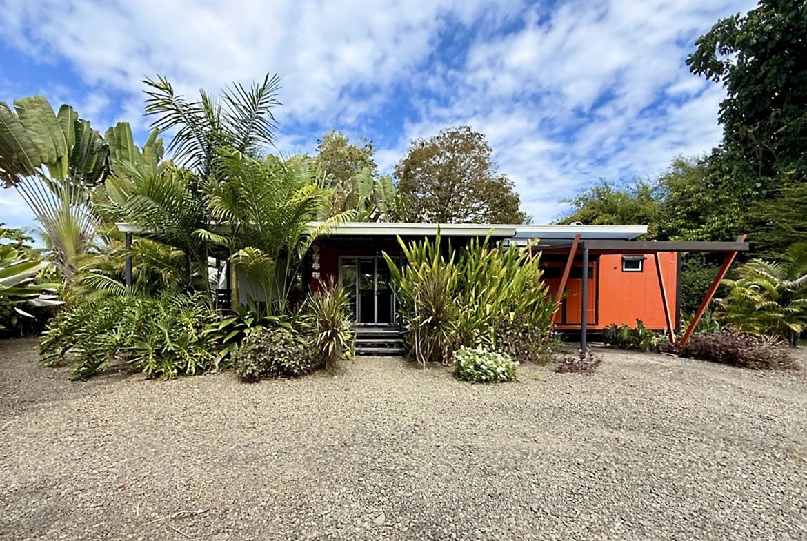 CASA SECRETA: Your Hidden Uvita Escape With Room To Expand – 0.28 Acres