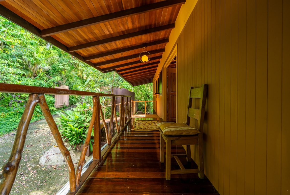 COMMERCIAL PROPERTY WITH TWO BEDROOMS A STEPS OF THE NAUYACA WATERFALL – 4.94 ACRES