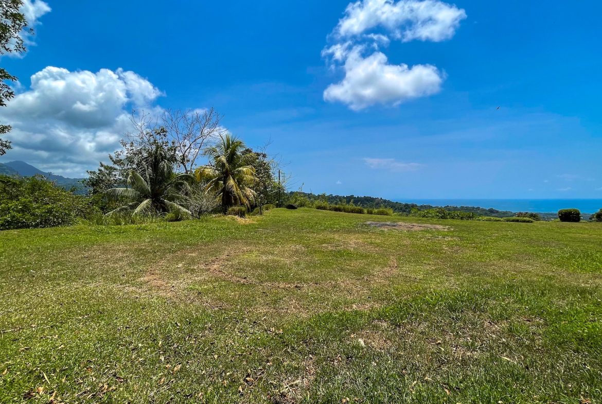 PROPERTY WITH OCEAN VIEWS, NEAR TO THE UVITA WATERFALL, IN UVITA – 3.19 ACRES