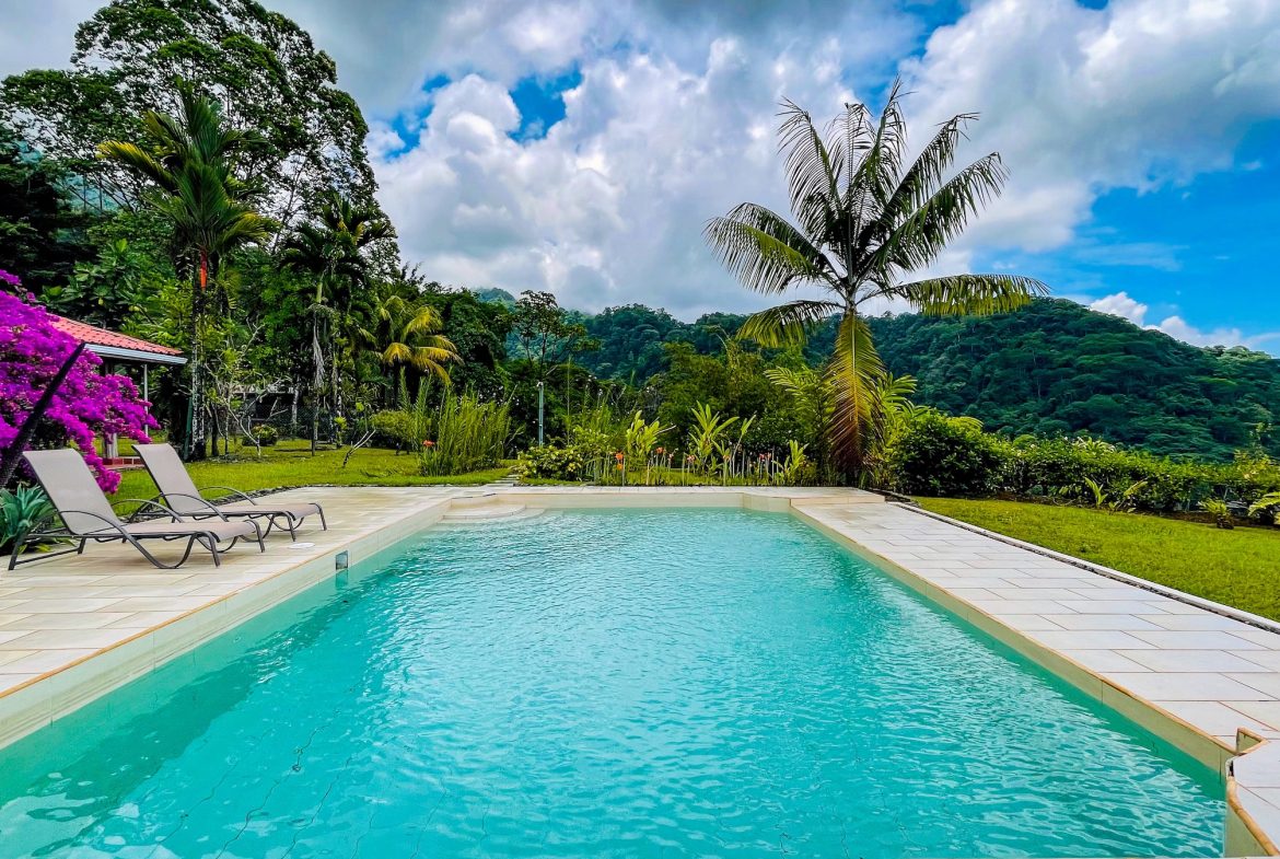 MOUNTAIN PROPERTY WITH THREE BEDROOMS AND OCEAN VIEWS, IN OJOCHAL – 4.86 ACRES