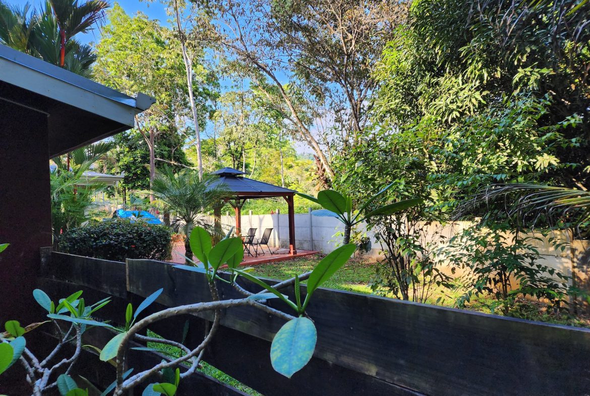 PROPERTY WITH TWO BEDROOMS NEAR TO THE NAUYACA WATERFALLS – 9.12 ACRES