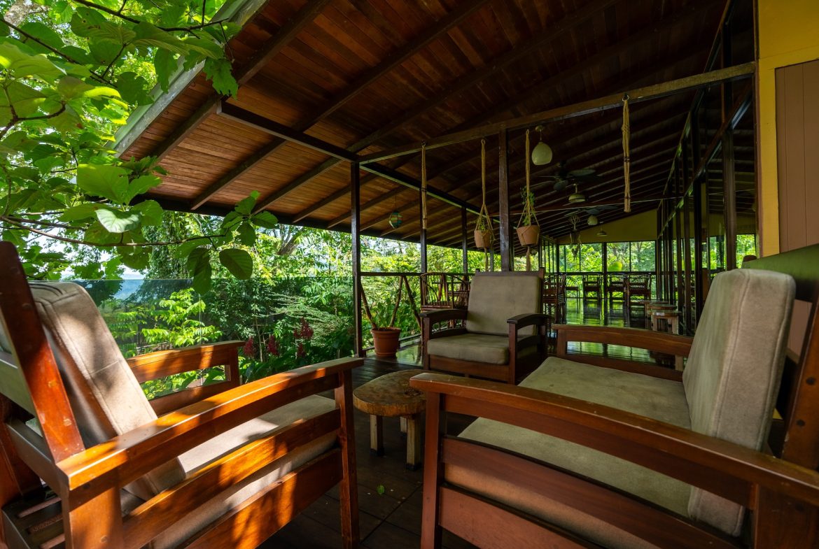 COMMERCIAL PROPERTY WITH TWO BEDROOMS A STEPS OF THE NAUYACA WATERFALL – 4.94 ACRES