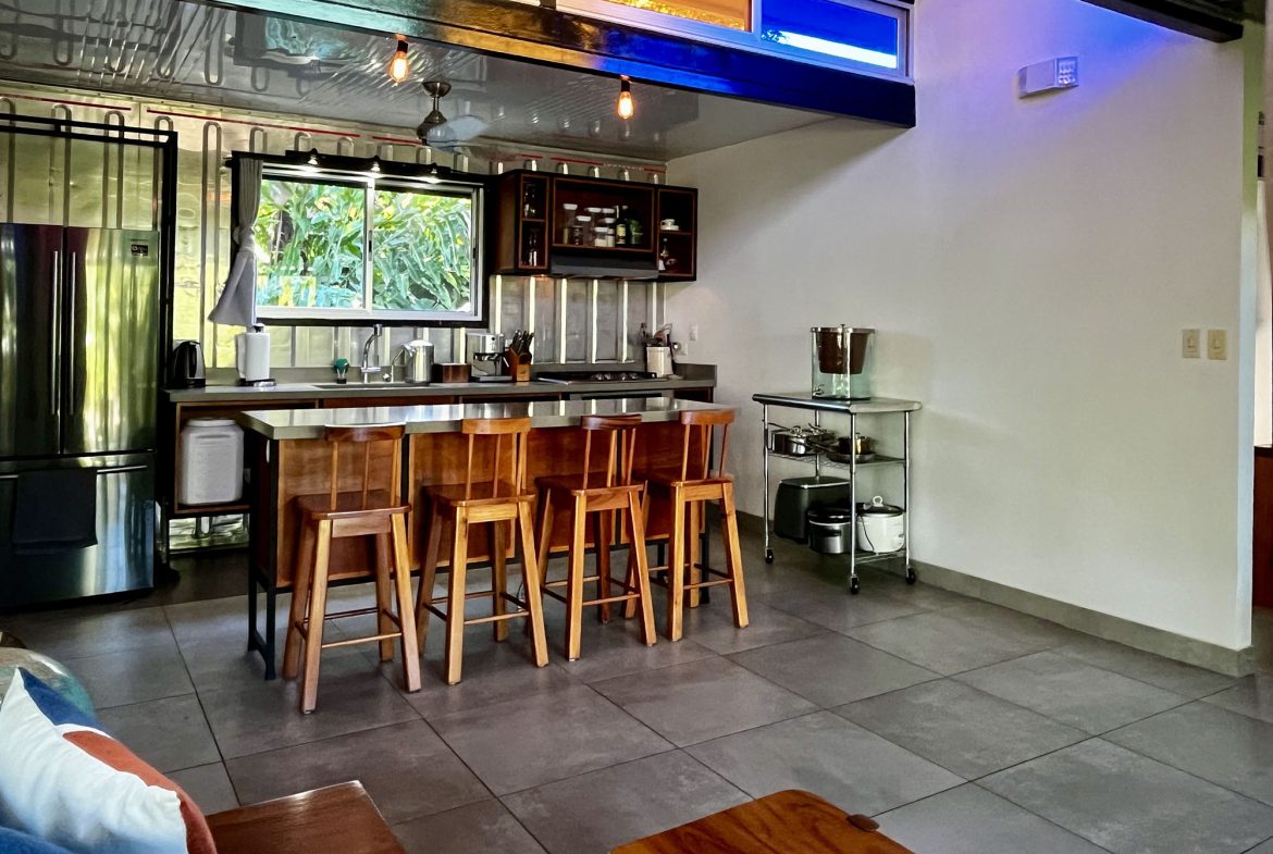 CASA SECRETA: Your Hidden Uvita Escape With Room To Expand – 0.28 Acres