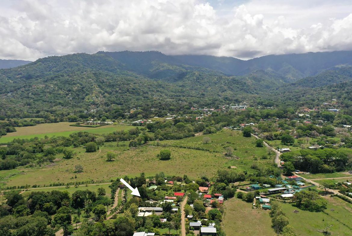 CASA SECRETA: Your Hidden Uvita Escape With Room To Expand – 0.28 Acres