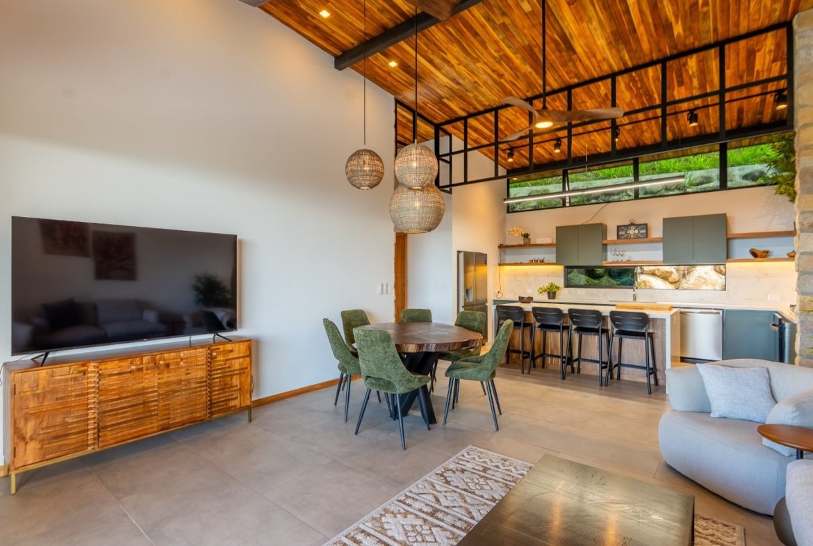 LUXURY MOUNTAIN PROPERTY WITH TWO BEDROOMS, IN OJOCHAL – 0.22 ACRES