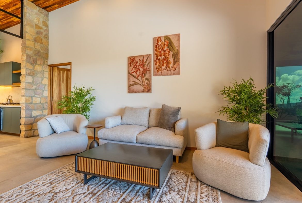 LUXURY MOUNTAIN PROPERTY WITH TWO BEDROOMS, IN OJOCHAL – 0.22 ACRES