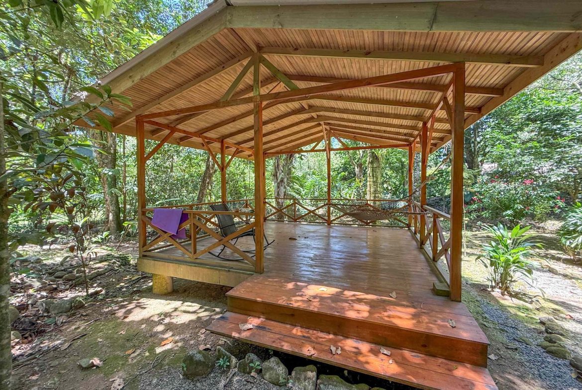 COMMERCIAL PROPERTY WITH ELEVEN BEDROOMS A STEPS OF CREEK, IN OJOCHAL – 2.22 ACRES