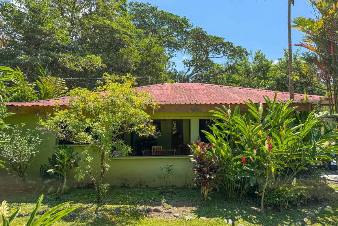 COMMERCIAL PROPERTY WITH ELEVEN BEDROOMS A STEPS OF CREEK, IN OJOCHAL – 2.22 ACRES
