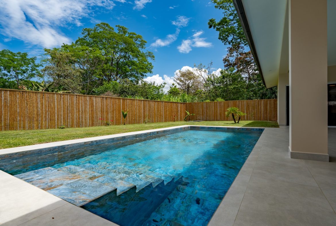 LUXURY PROPERTY WITH THREE BEDROOMS NEAR TO THE TOWN, IN BAHIA BALLENA – 0.15 ACRES