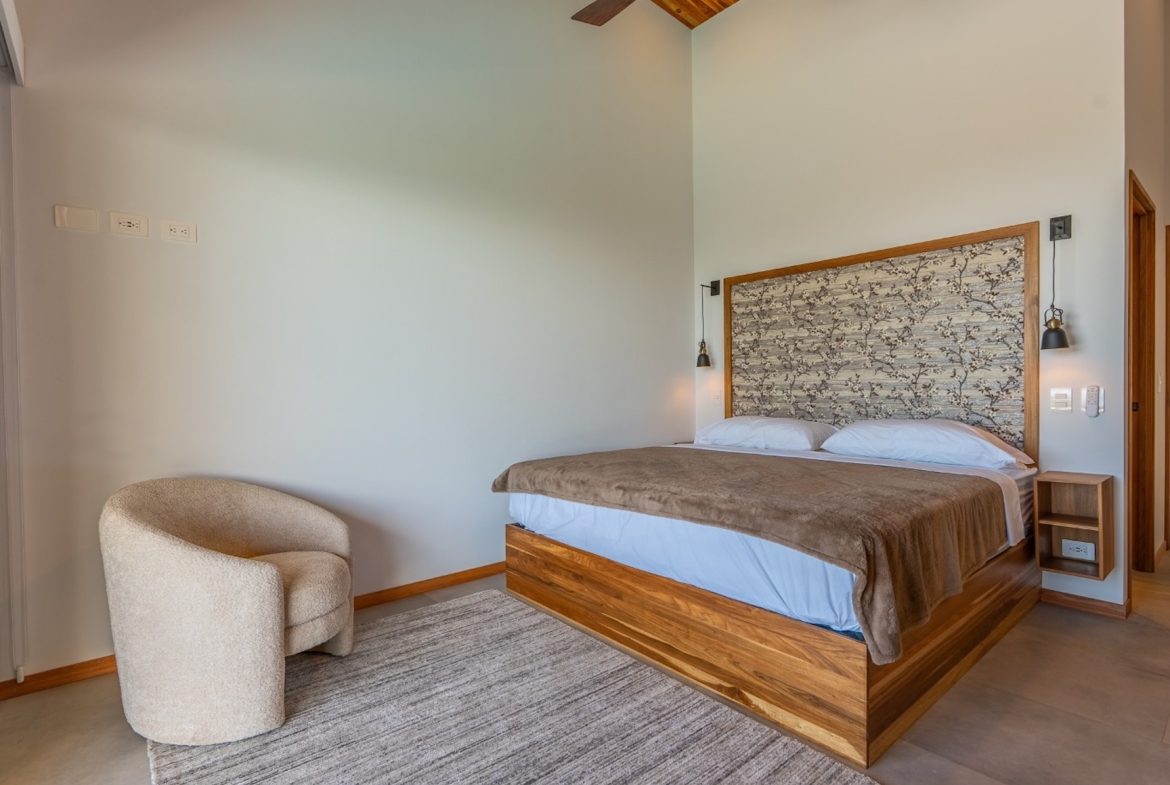 LUXURY MOUNTAIN PROPERTY WITH TWO BEDROOMS, IN OJOCHAL – 0.22 ACRES