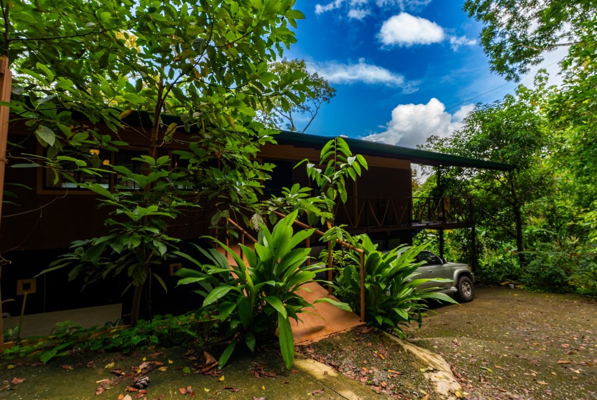 COMMERCIAL PROPERTY WITH TWO BEDROOMS A STEPS OF THE NAUYACA WATERFALL – 4.94 ACRES