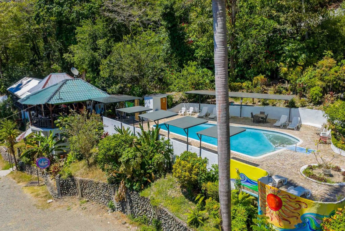 COMMERCIAL PROPERTY WITH OCEAN VIEWS IN QUEPOS – 8.64 ACRES