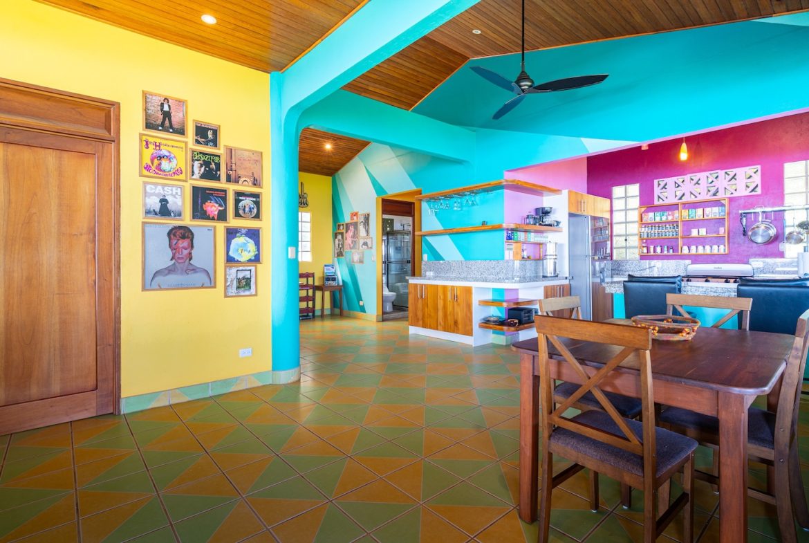 CASA VISTA HARMONIA PROPERTY WITH TWO BEDROOMS AND OCEAN VIEWS FRONT, IN PLAYA HERMOSA – 1.23 ACRES