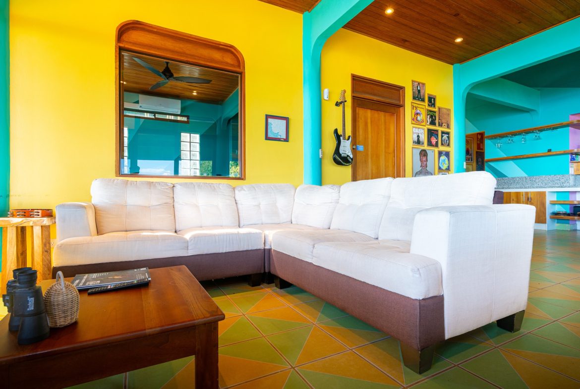 CASA VISTA HARMONIA PROPERTY WITH TWO BEDROOMS AND OCEAN VIEWS FRONT, IN PLAYA HERMOSA – 1.23 ACRES