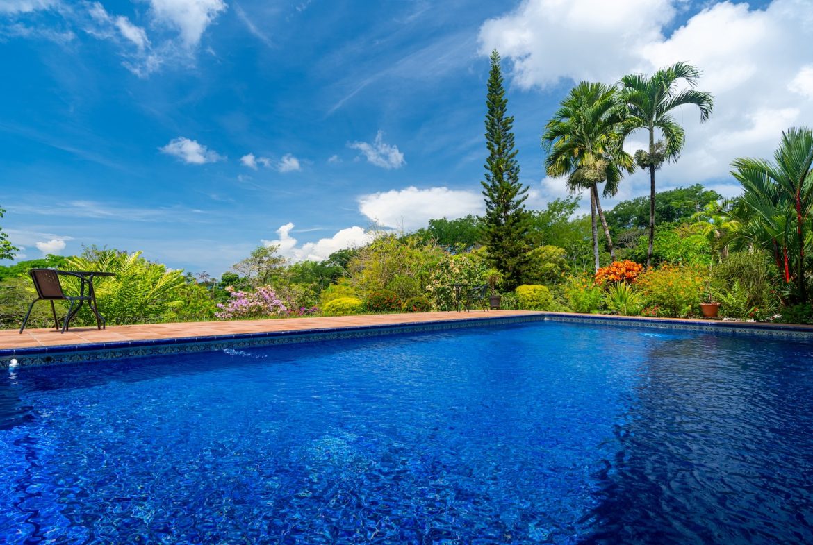 MOUNTAIN  PROPERTY WITH FOUR BEDROOMS, IN OJOCHAL – 1.83 ACRES