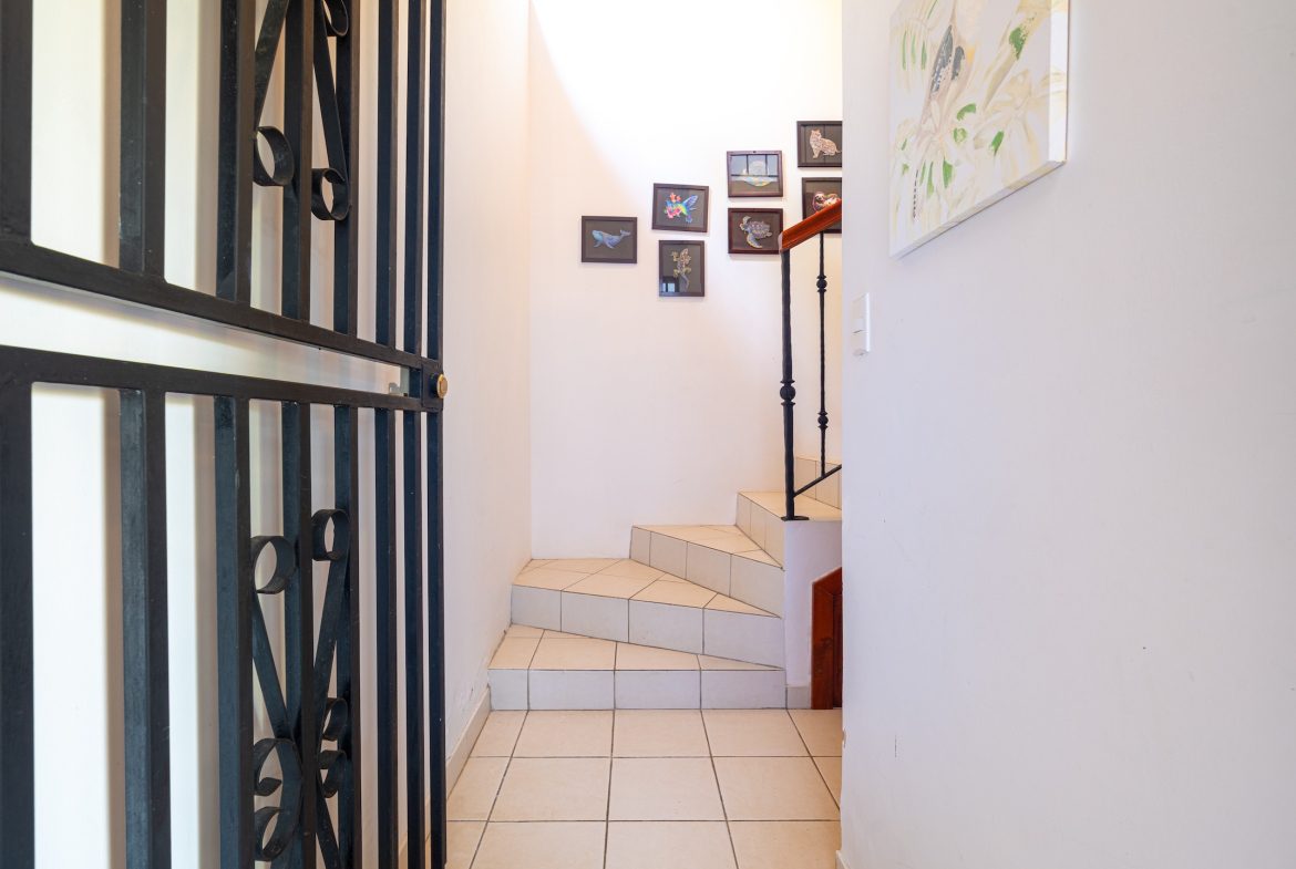 MOUNTAIN  PROPERTY WITH FOUR BEDROOMS, IN OJOCHAL – 1.83 ACRES
