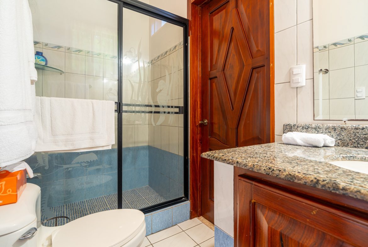MOUNTAIN  PROPERTY WITH FOUR BEDROOMS, IN OJOCHAL – 1.83 ACRES