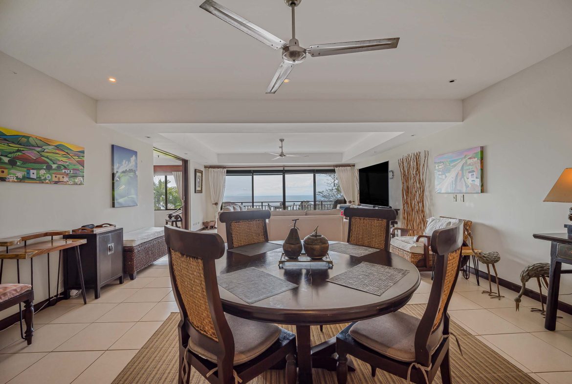 CONDOMINIUM WITH THREE BEDROOMS AND OCEAN VIEWS, IN TARCOLES – 0.049 ACRES