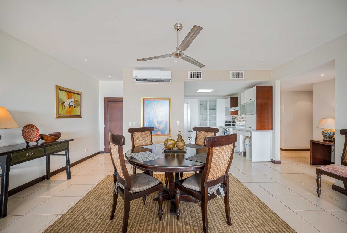 CONDOMINIUM WITH THREE BEDROOMS AND OCEAN VIEWS, IN TARCOLES – 0.049 ACRES