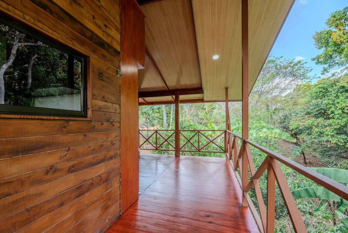 COMMERCIAL PROPERTY WITH FIVE CABINS, IN PEREZ ZELEDON – 46 ACRES