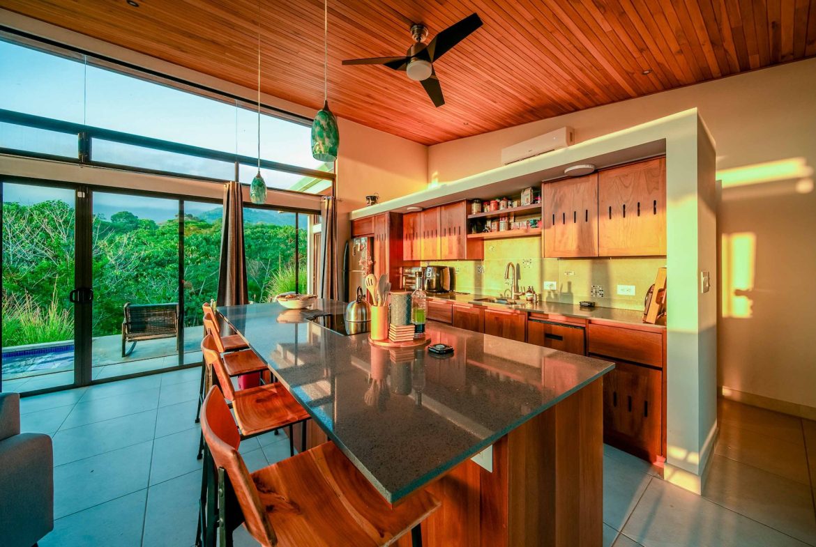 3 BEDROOM LUXURY MODERN HOME AND 2 BEDROOM GUEST HOUSE IN OJOCHAL – 2.96 ACRES