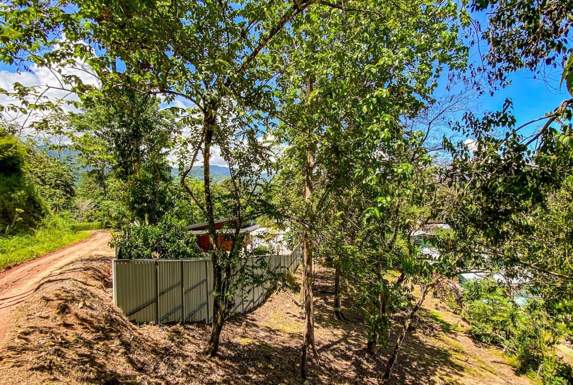 BUILDING PROPERTY WITH CABIN, IN OJOCHAL – 0.36 ACRES