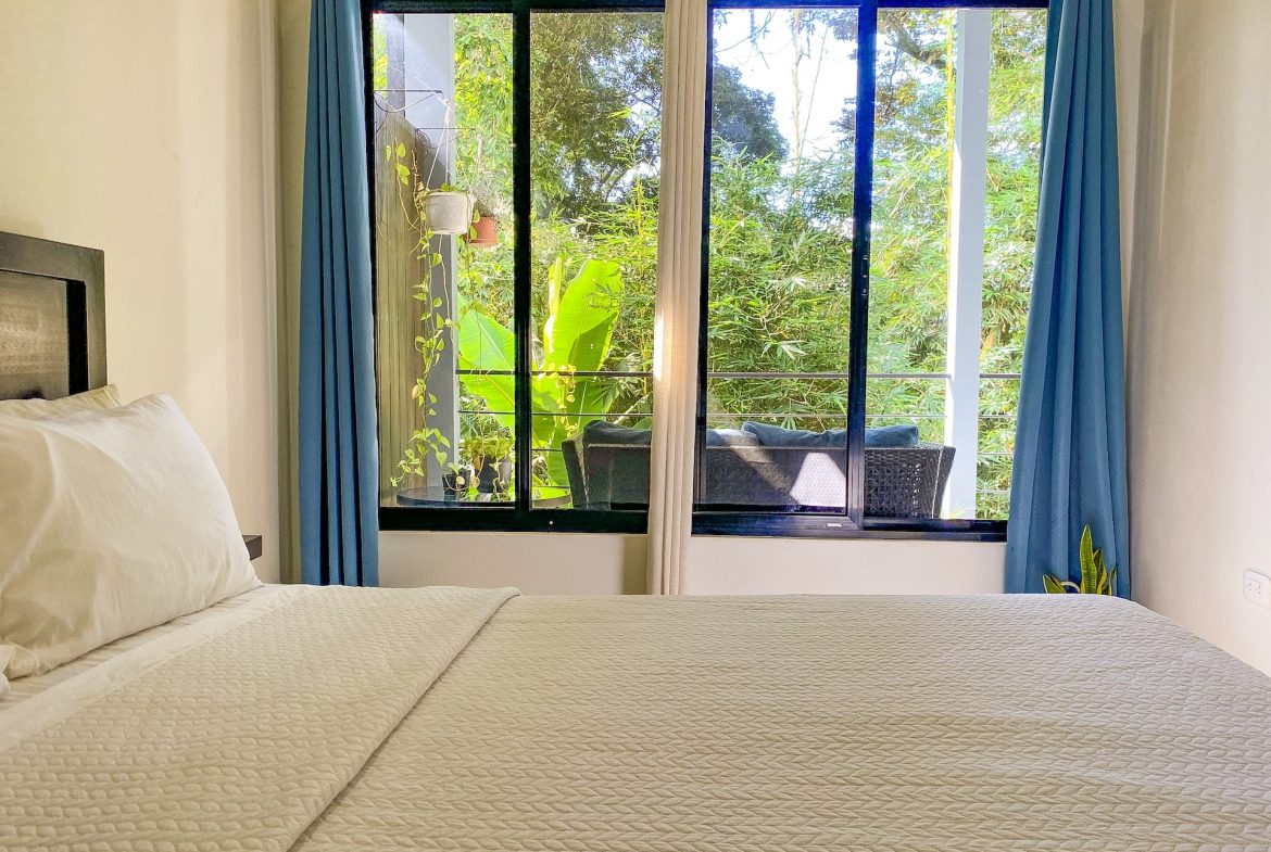 PROPERTY WITH FOUR BEDROOMS NEAR TO THE EVERYTHING, IN UVITA – 0.13 ACRES
