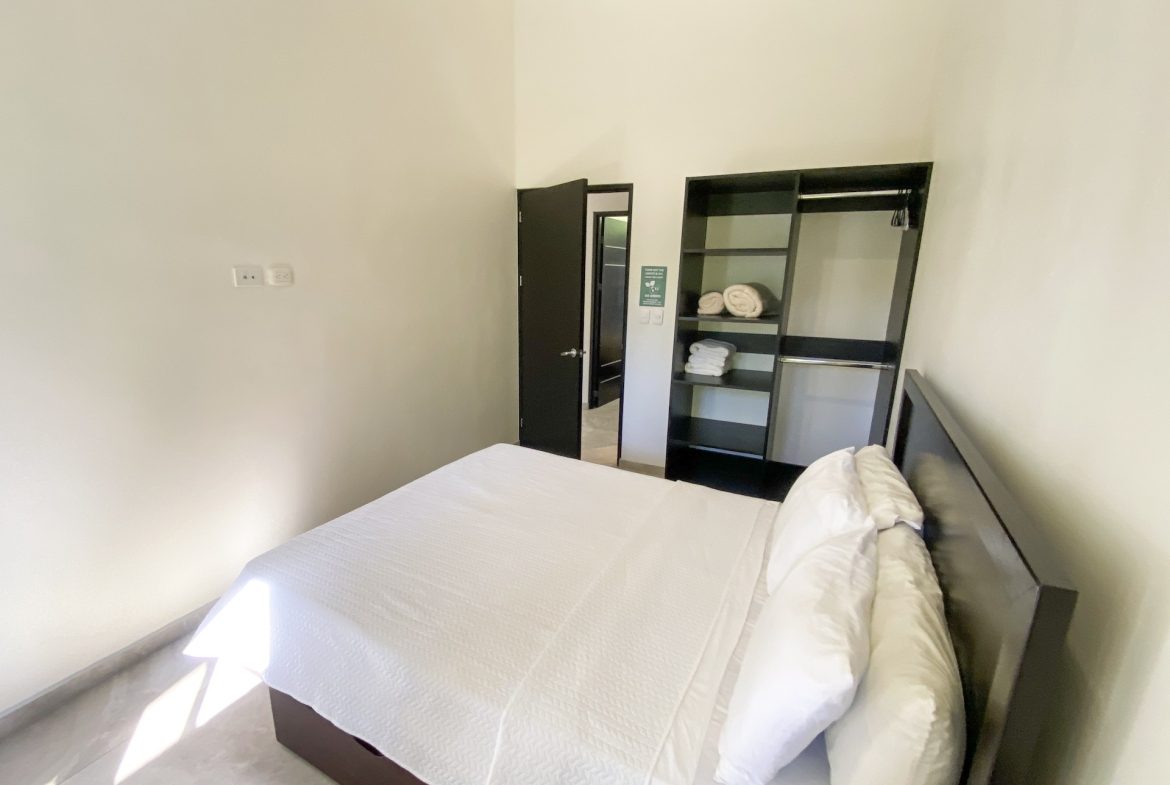 PROPERTY WITH FOUR BEDROOMS NEAR TO THE EVERYTHING, IN UVITA – 0.13 ACRES