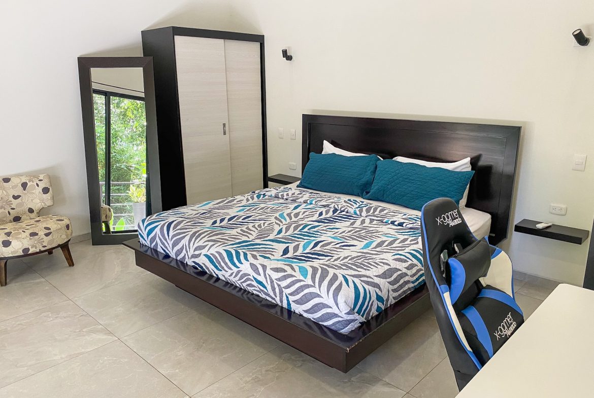 PROPERTY WITH FOUR BEDROOMS NEAR TO THE EVERYTHING, IN UVITA – 0.13 ACRES
