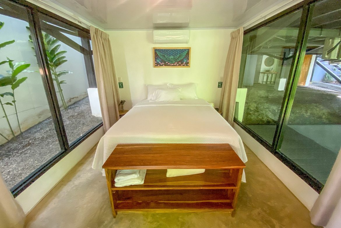 PROPERTY WITH FOUR BEDROOMS NEAR TO THE EVERYTHING, IN UVITA – 0.13 ACRES