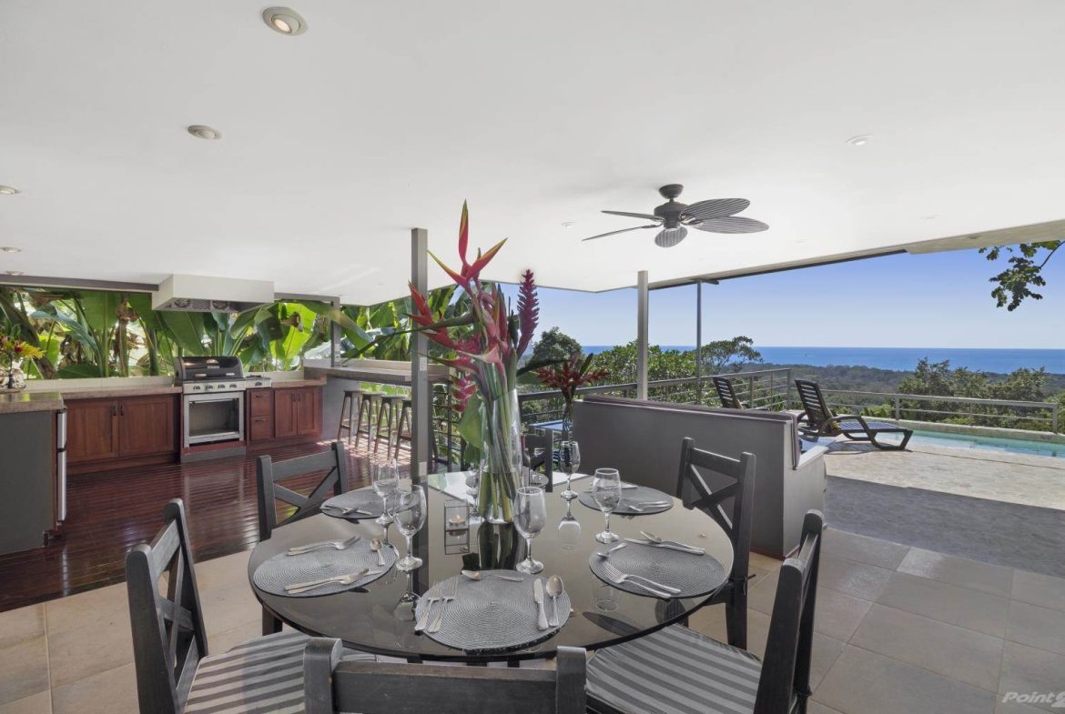 PROPERTY WITH OCEAN VIEWS NEAR TO EVERYTHING, IN JARDINES DEL MORETE UVITA – 0.34 ACRES