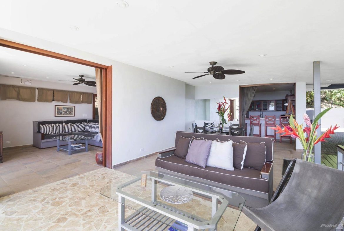PROPERTY WITH OCEAN VIEWS NEAR TO EVERYTHING, IN JARDINES DEL MORETE UVITA – 0.34 ACRES