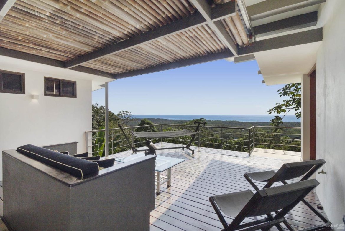 PROPERTY WITH OCEAN VIEWS NEAR TO EVERYTHING, IN JARDINES DEL MORETE UVITA – 0.34 ACRES