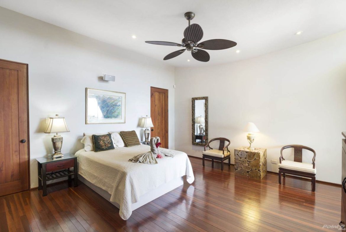 PROPERTY WITH OCEAN VIEWS NEAR TO EVERYTHING, IN JARDINES DEL MORETE UVITA – 0.34 ACRES