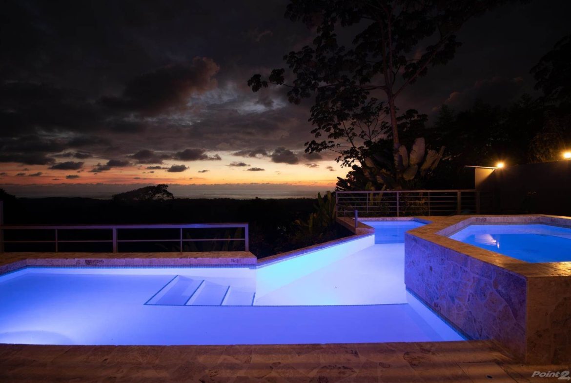 PROPERTY WITH OCEAN VIEWS NEAR TO EVERYTHING, IN JARDINES DEL MORETE UVITA – 0.34 ACRES