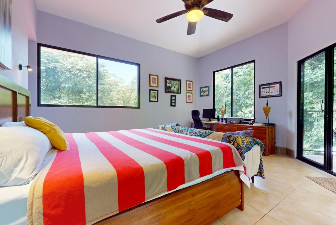 JUNGLE PROPERTY WITH THREE BEDROOMS IN A GATED COMMUNITY, IN OJOCHAL – 1.17 ACRES