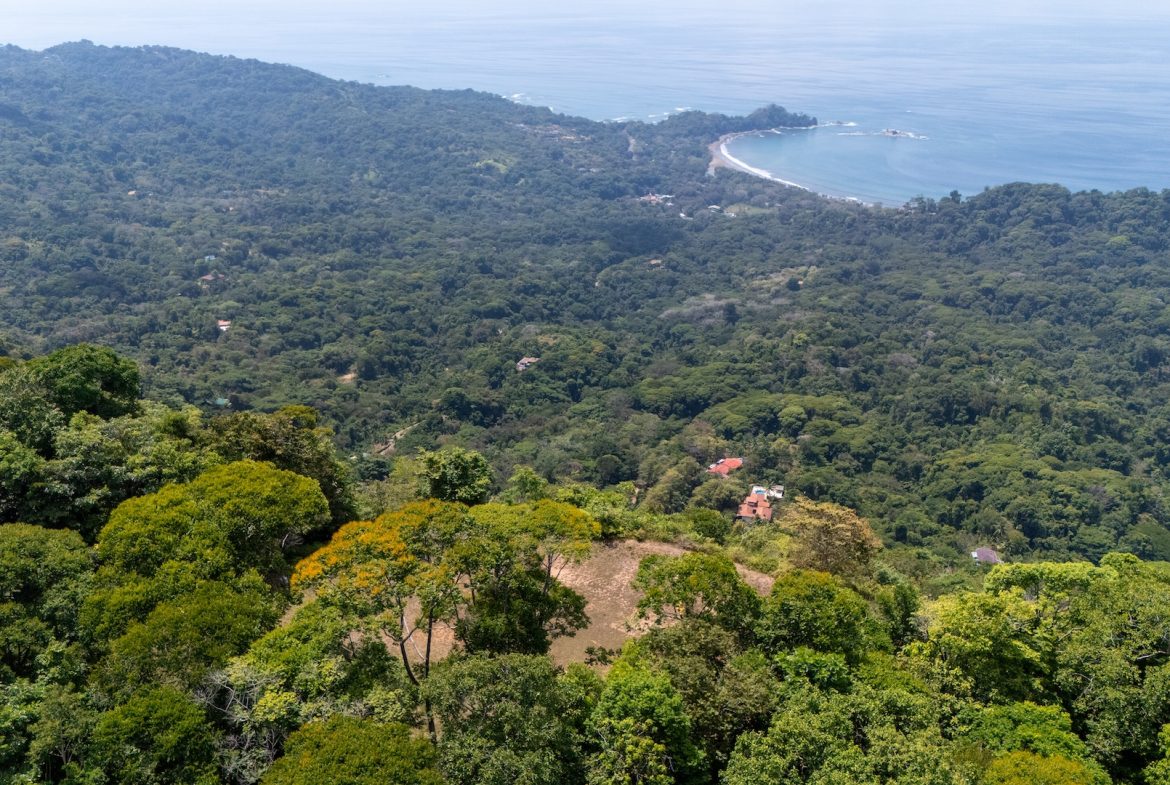 BUILDING PROPERTY WITH PANORAMIC OCEAN AND VALLEY VIEWS, IN SANTA JUANA PLATANILLO – 136 ACRES