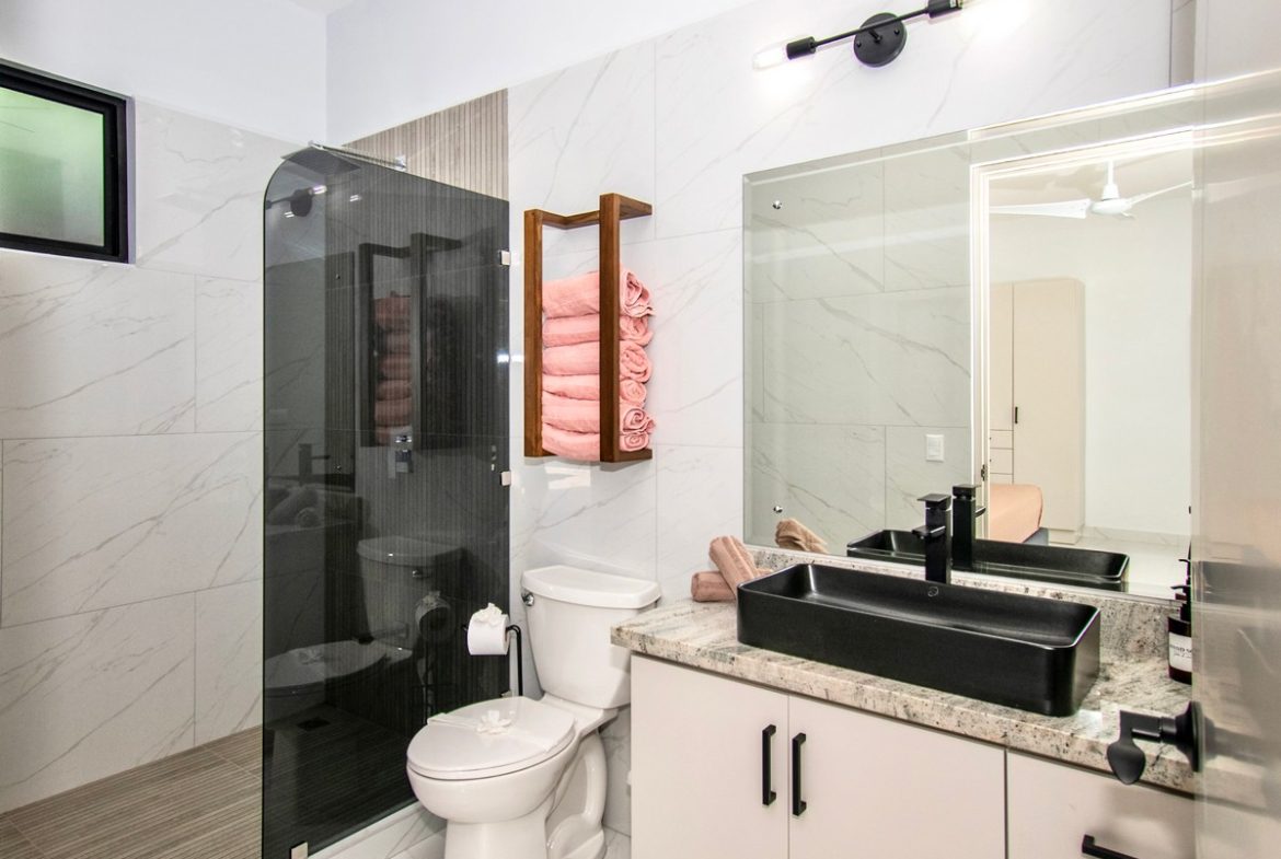 CASA CORAZON PROPERTY WITH THREE BEDROOMS, IN BAHIA BALLENA – 0.14 ACRES
