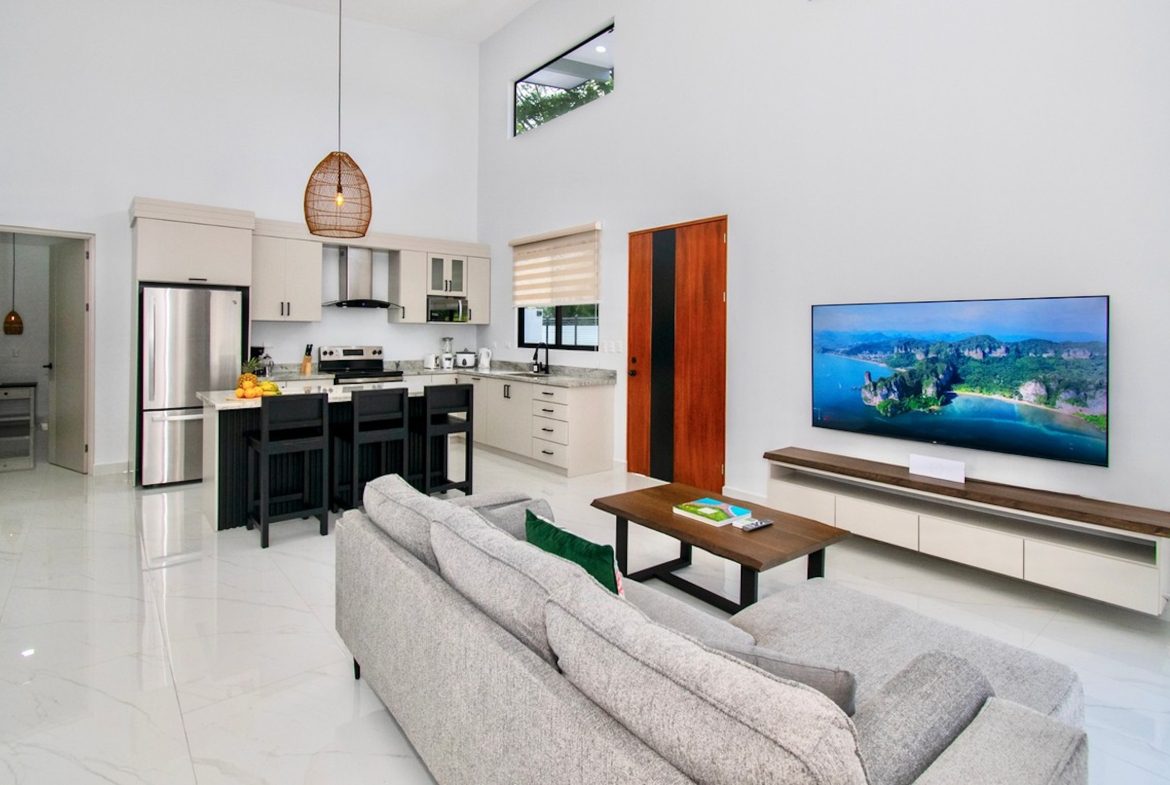 CASA CORAZON PROPERTY WITH THREE BEDROOMS, IN BAHIA BALLENA – 0.14 ACRES