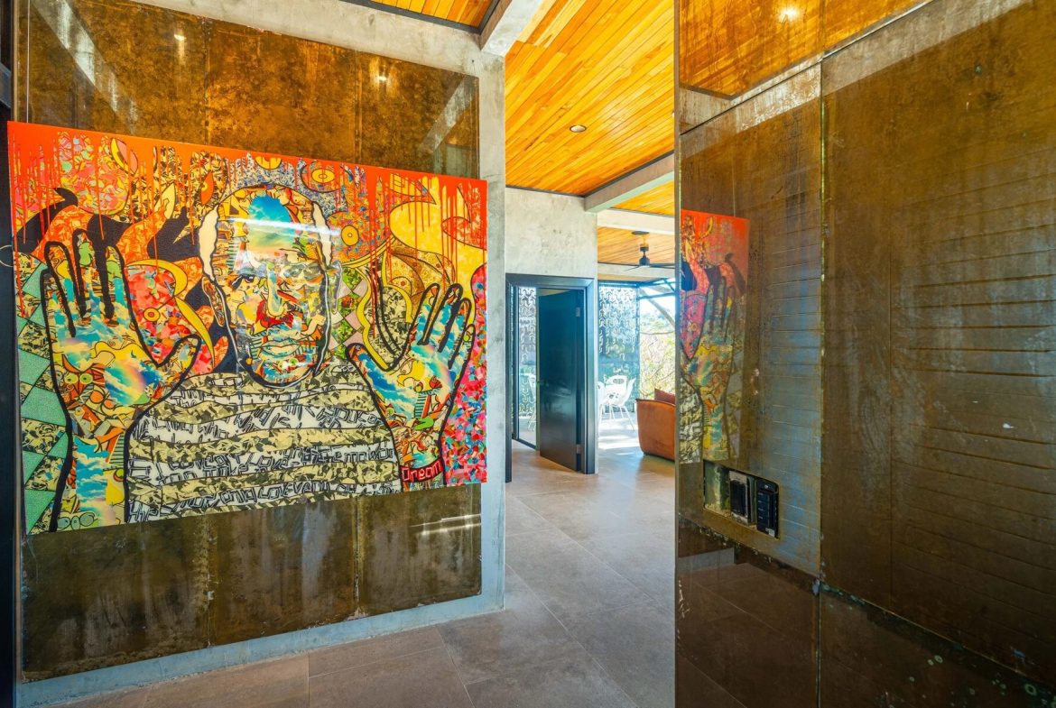 CASA MOON LUXURY PROPERTY WITH FOUR BEDROOMS AND AMAZING SUNSET VIEWS, IN QUEPOS – 0.61 ACRES