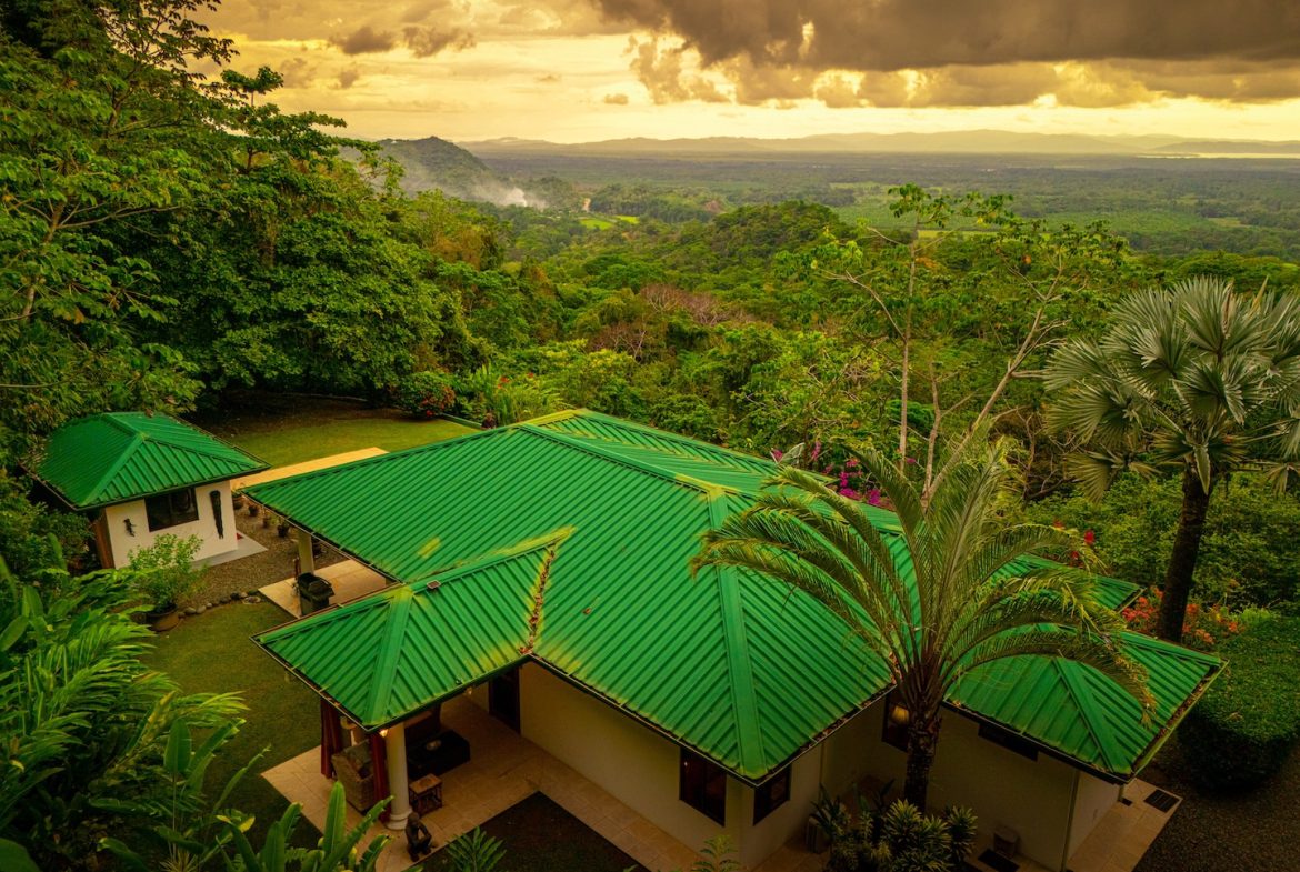 PROPERTY WITH BEAUTIFUL VALLEY VIEWS, IN TRES RIOS NEAR TO THE TOWN – 3.48 ACRES